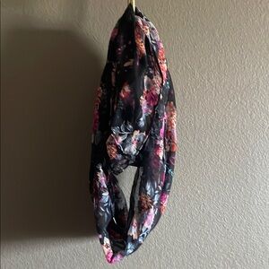 Dillards Floral Black and Pink Women's Scarf